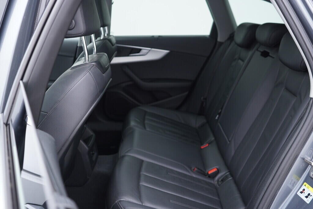 OV190V08687_48.webp_A4 AVANT Ultra 2.0 TDI 110 kW manuál
