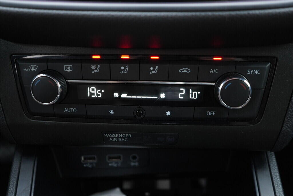 OV190V08688_31.webp_IBIZA Xcellence 1.0 TSI 70 kW manuál