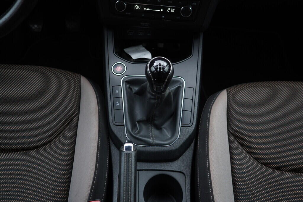 OV190V08688_32.webp_IBIZA Xcellence 1.0 TSI 70 kW manuál