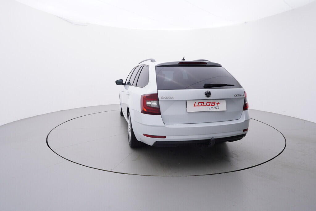 OV190V08689_13.webp_OCTAVIA Style 2.0 TSI 140 kW automat