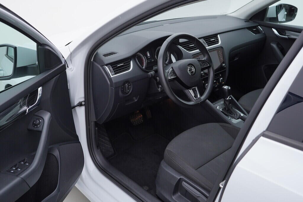 OV190V08689_18.webp_OCTAVIA Style 2.0 TSI 140 kW automat
