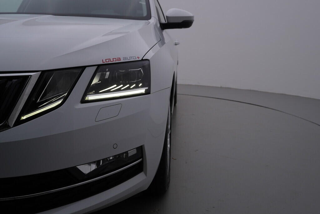 OV190V08689_43.webp_OCTAVIA Style 2.0 TSI 140 kW automat