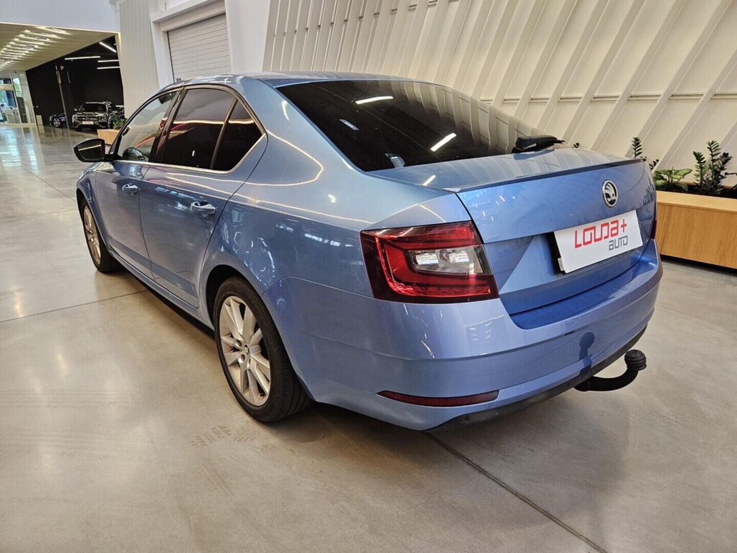 OV190V08691_15.webp_OCTAVIA Style 1.8 TSI 132 kW manuál