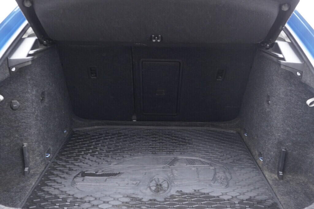 OV190V08691_35.webp_OCTAVIA Style 1.8 TSI 132 kW manuál