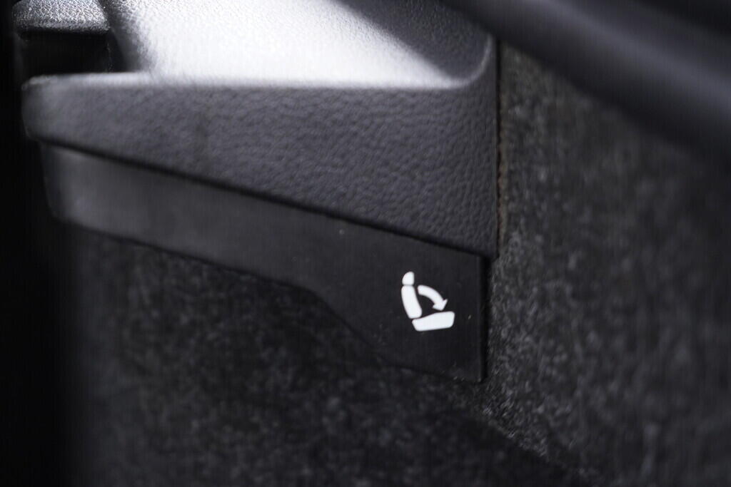 OV190V08691_36.webp_OCTAVIA Style 1.8 TSI 132 kW manuál