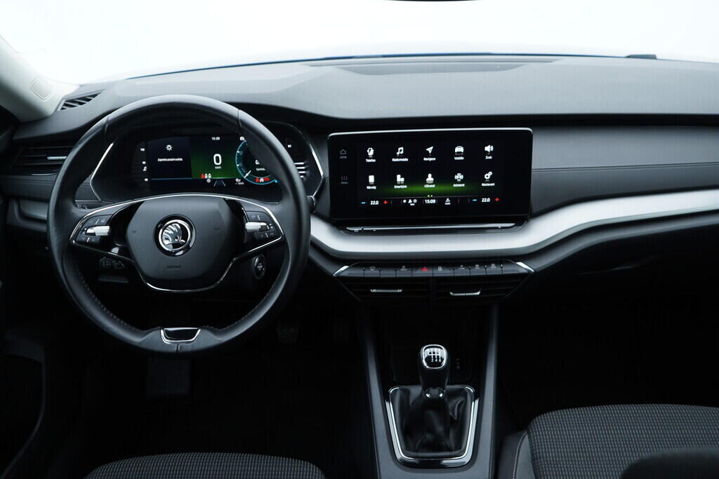 OV190V08701_26.webp_OCTAVIA Bussines 2.0 TDI 85 kW manuál, DPH