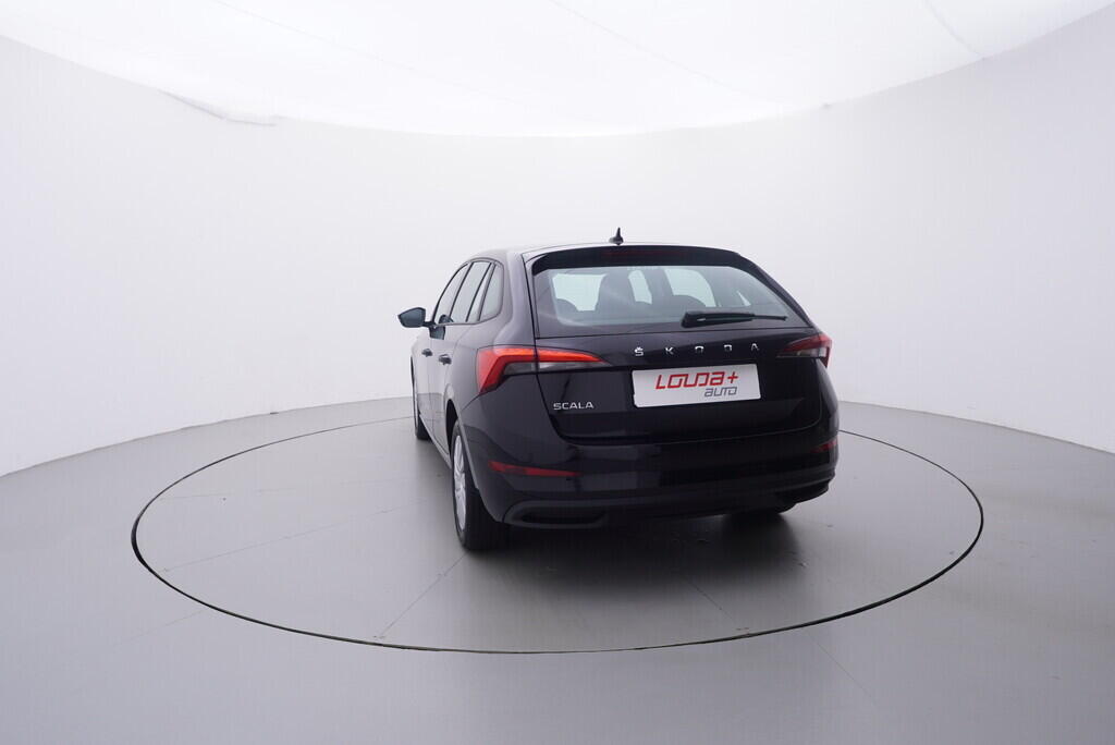 OV190V08704_13.webp_SCALA Ambition 1.0 TSI 81 kW manuál, DPH