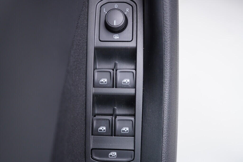 OV190V08704_20.webp_SCALA Ambition 1.0 TSI 81 kW manuál, DPH