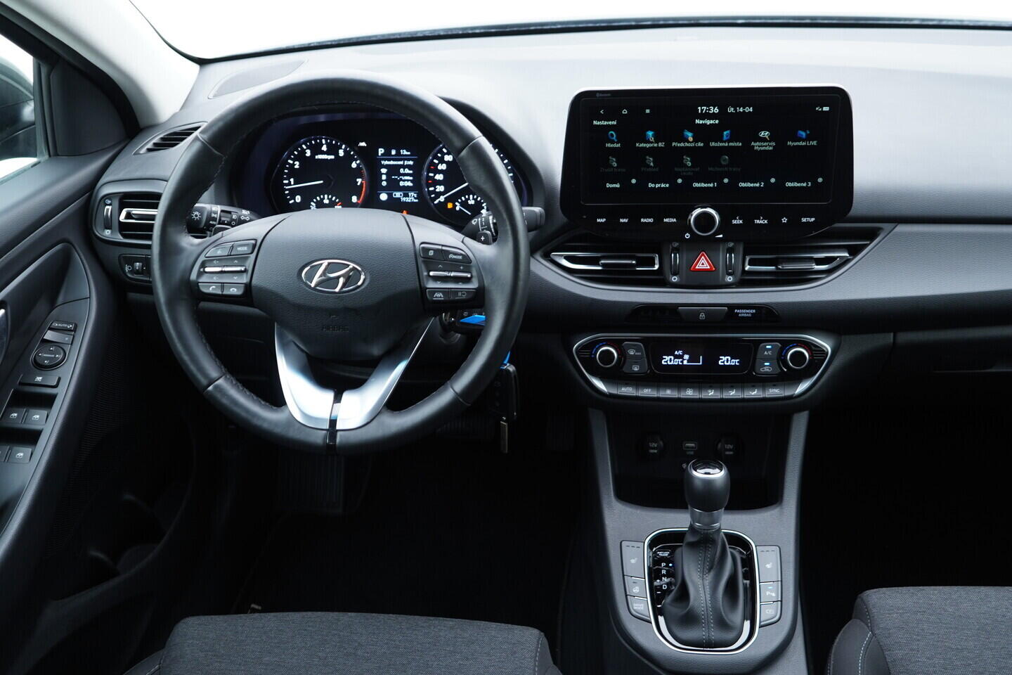 OV190V08705_26.webp_I30 Smart 1.5 T-GDI 117 kW automat, DPH