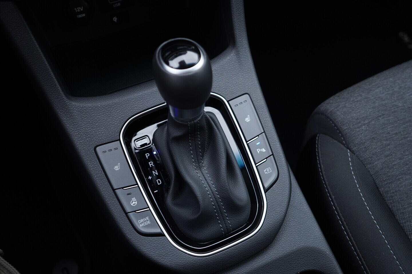 OV190V08705_35.webp_I30 Smart 1.5 T-GDI 117 kW automat, DPH