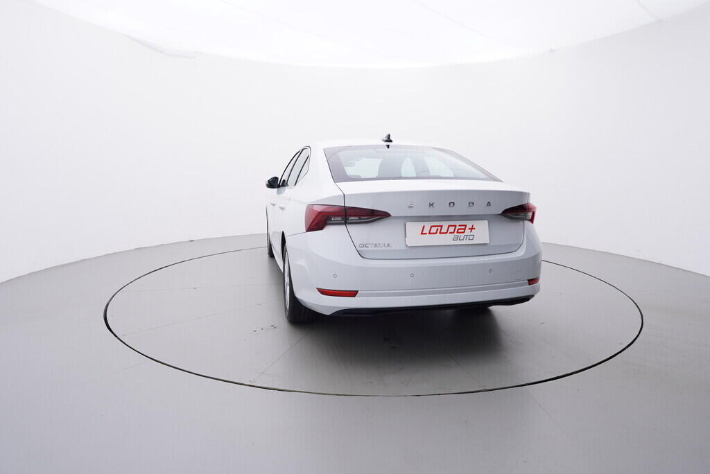 OV190V08708_13.webp_OCTAVIA Style 2.0 TDI 85 kW manuál, DPH