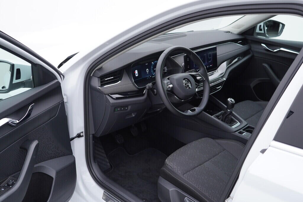 OV190V08708_18.webp_OCTAVIA Style 2.0 TDI 85 kW manuál, DPH