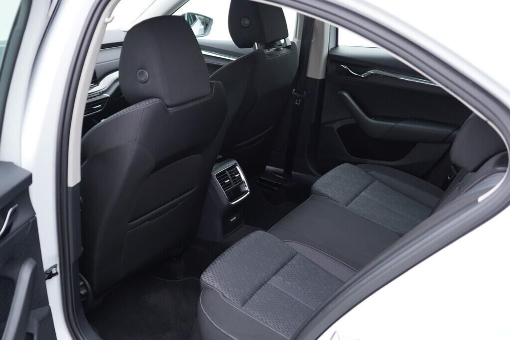 OV190V08708_39.webp_OCTAVIA Style 2.0 TDI 85 kW manuál, DPH
