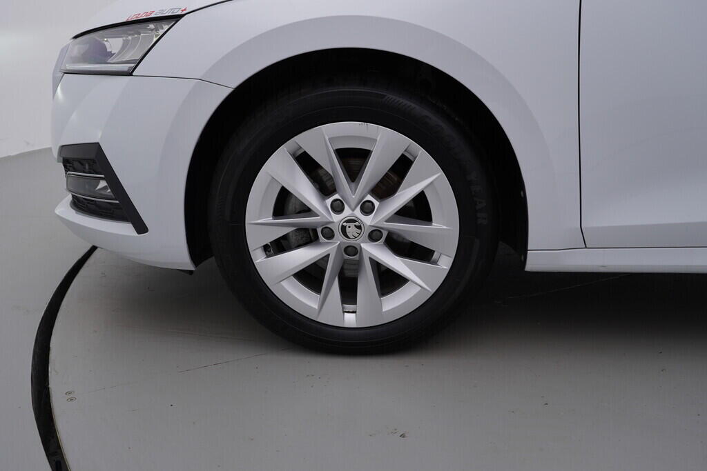OV190V08708_43.webp_OCTAVIA Style 2.0 TDI 85 kW manuál, DPH