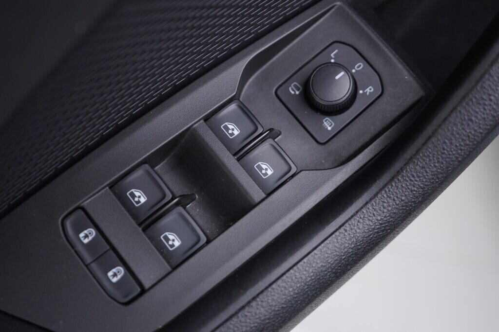 OV190V08713_20.webp_OCTAVIA RS 2.0 TDI 147 kW automat, DPH