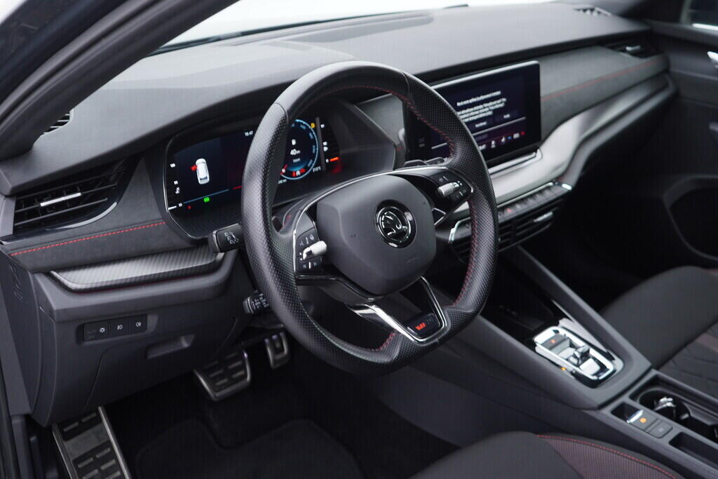 OV190V08713_22.webp_OCTAVIA RS 2.0 TDI 147 kW automat, DPH