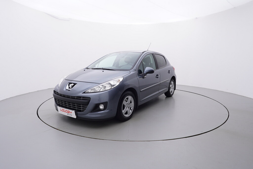 207  1.4  70 kW manuál