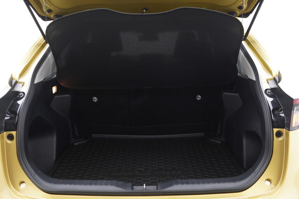 OV190V08721_34.webp_YARIS CROSS Comfort 1.5  68 kW automat