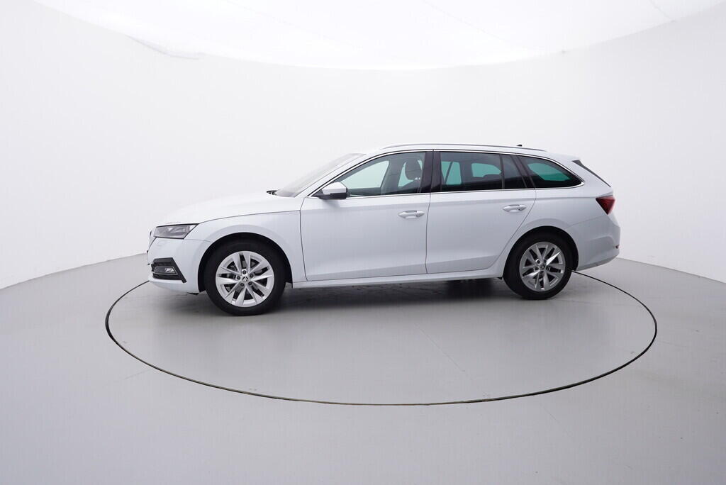 OV190V08724_11.webp_OCTAVIA Style 1.5 TSI 110 kW manuál, DPH