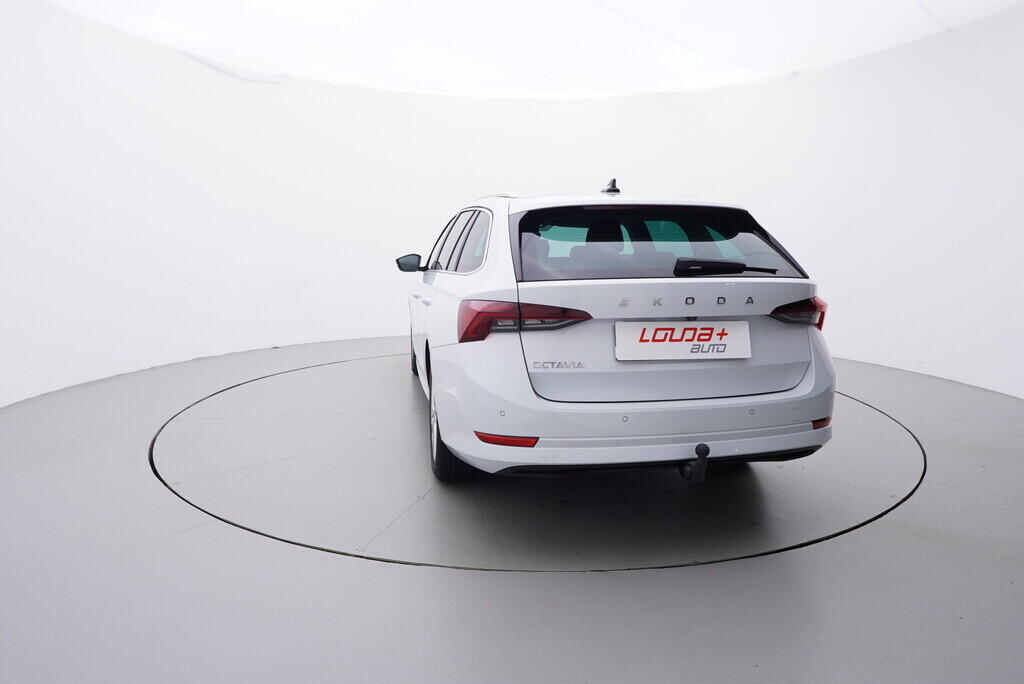 OV190V08724_13.webp_OCTAVIA Style 1.5 TSI 110 kW manuál, DPH