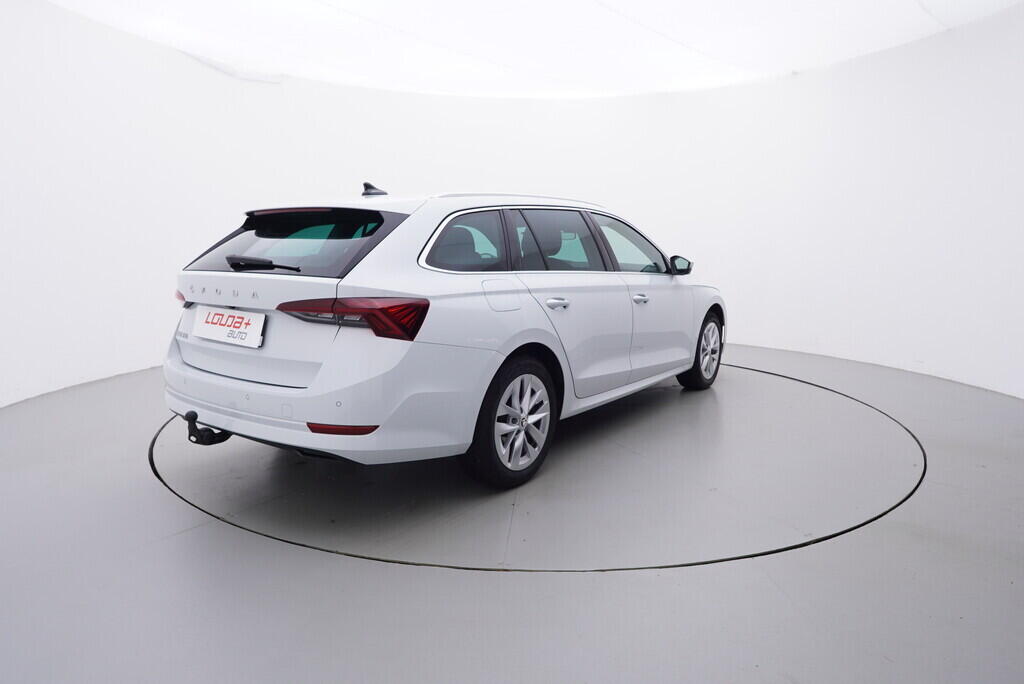 OV190V08724_14.webp_OCTAVIA Style 1.5 TSI 110 kW manuál, DPH