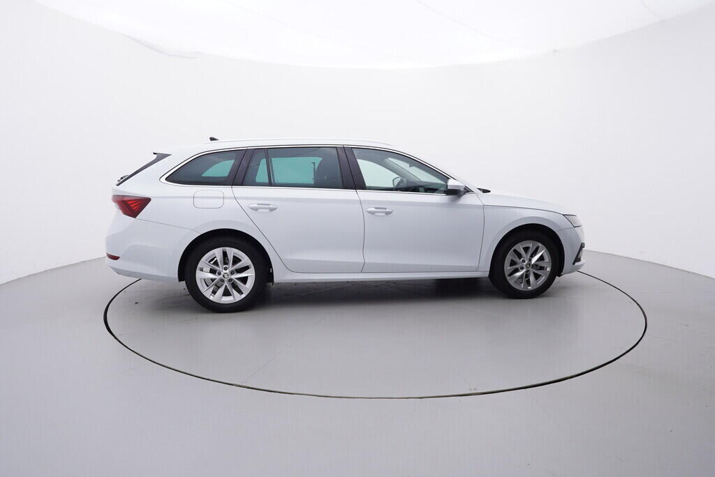 OV190V08724_15.webp_OCTAVIA Style 1.5 TSI 110 kW manuál, DPH