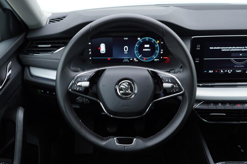 OV190V08724_27.webp_OCTAVIA Style 1.5 TSI 110 kW manuál, DPH