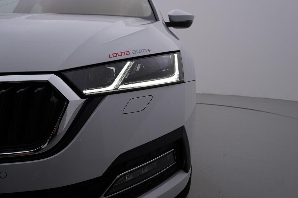 OV190V08724_44.webp_OCTAVIA Style 1.5 TSI 110 kW manuál, DPH