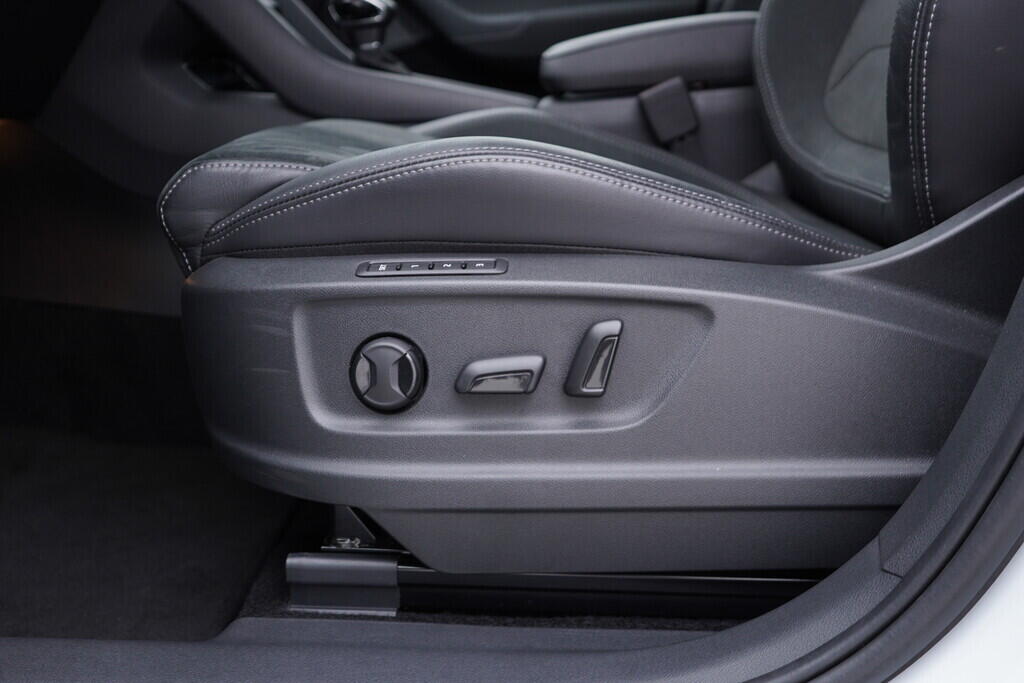 OV190V08730_21.webp_KODIAQ Style 2.0 TDI 147 kW automat, DPH