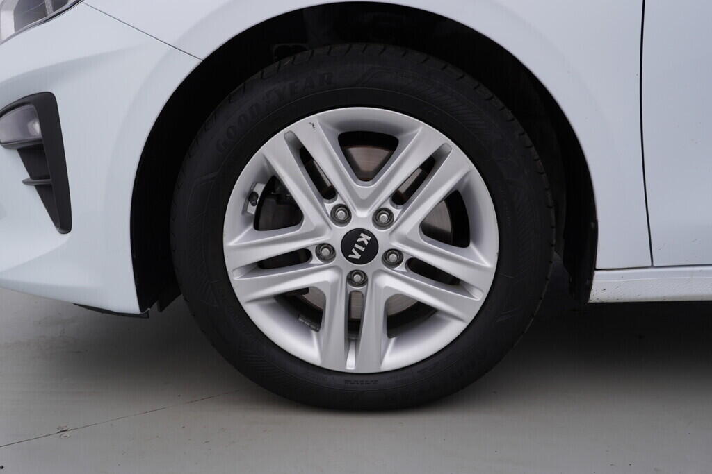 OV190V08734_37.webp_CEED SPIN 1.5  117 kW manuál