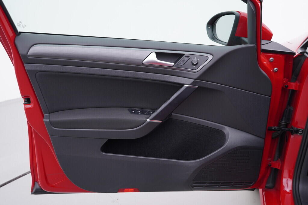 OV190V08737_19.webp_GOLF VARIANT Comfortline 2.0 TDI 110 kW automat