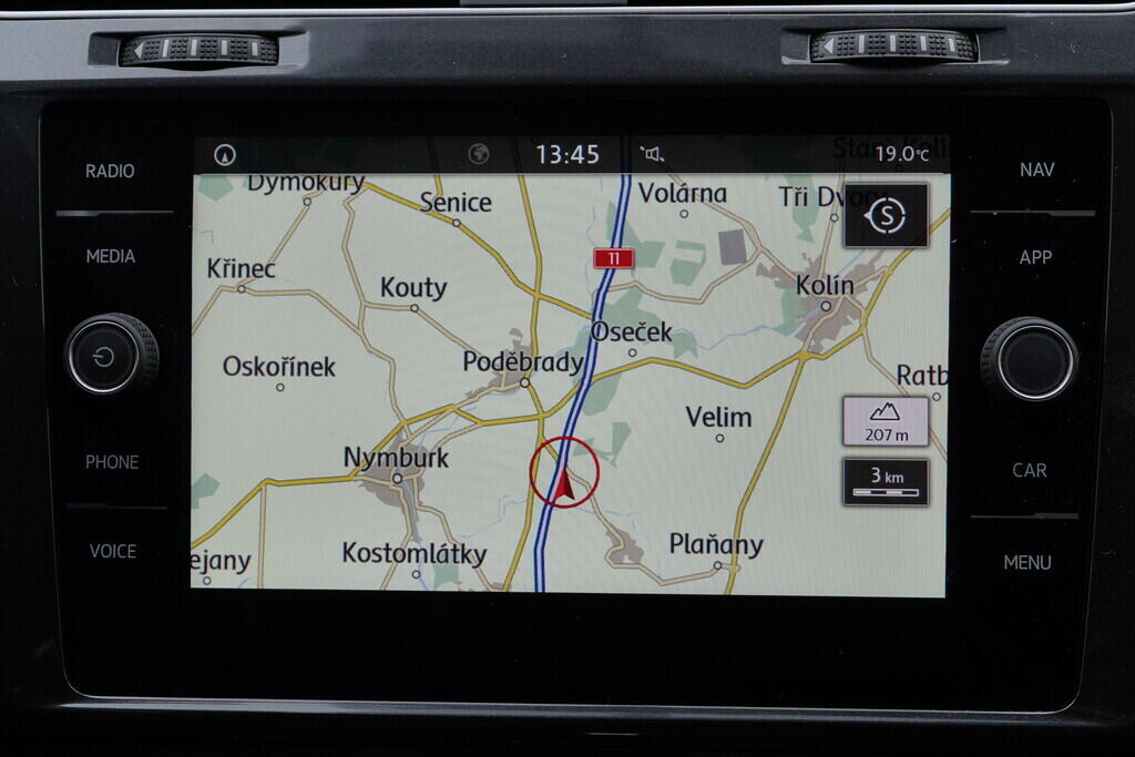 OV190V08737_32.webp_GOLF VARIANT Comfortline 2.0 TDI 110 kW automat