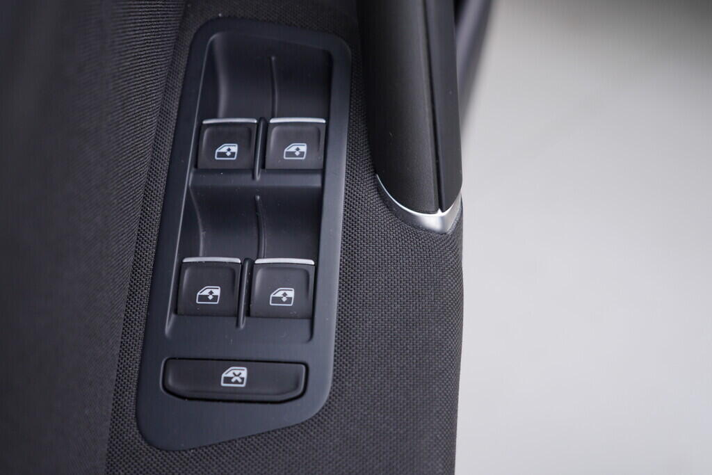 OV190V08742_20.webp_GOLF VARIANT Highline 1.5 TSI 110 kW automat