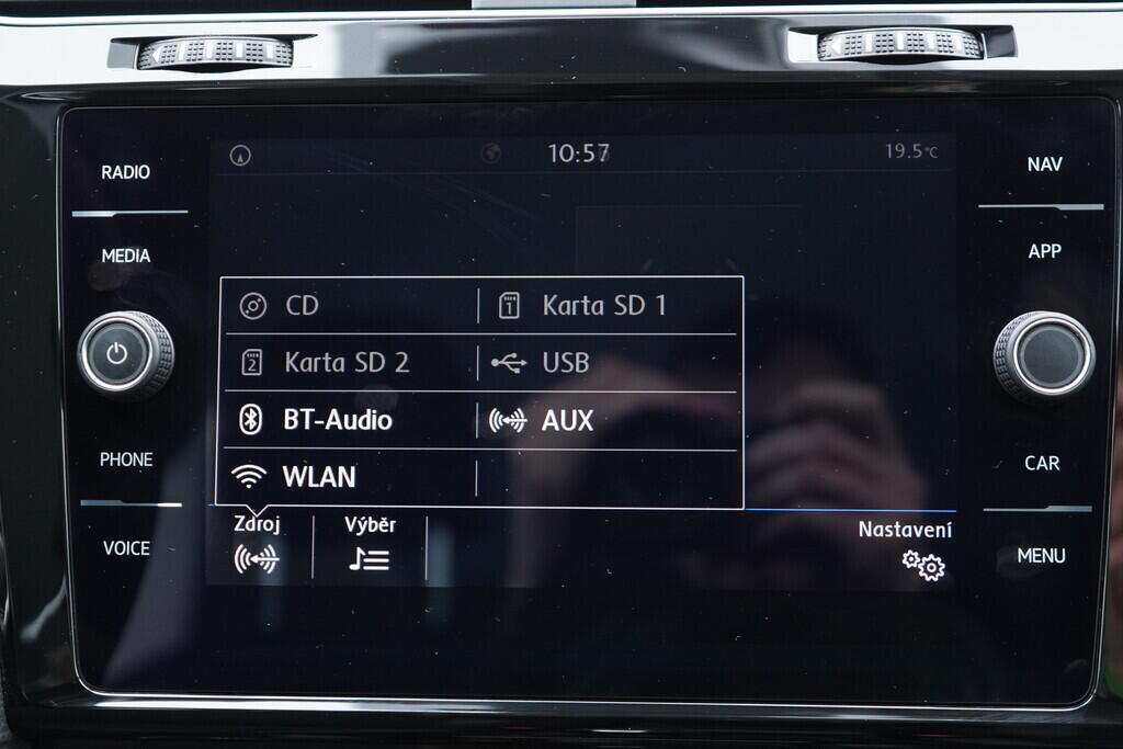 OV190V08742_30.webp_GOLF VARIANT Highline 1.5 TSI 110 kW automat