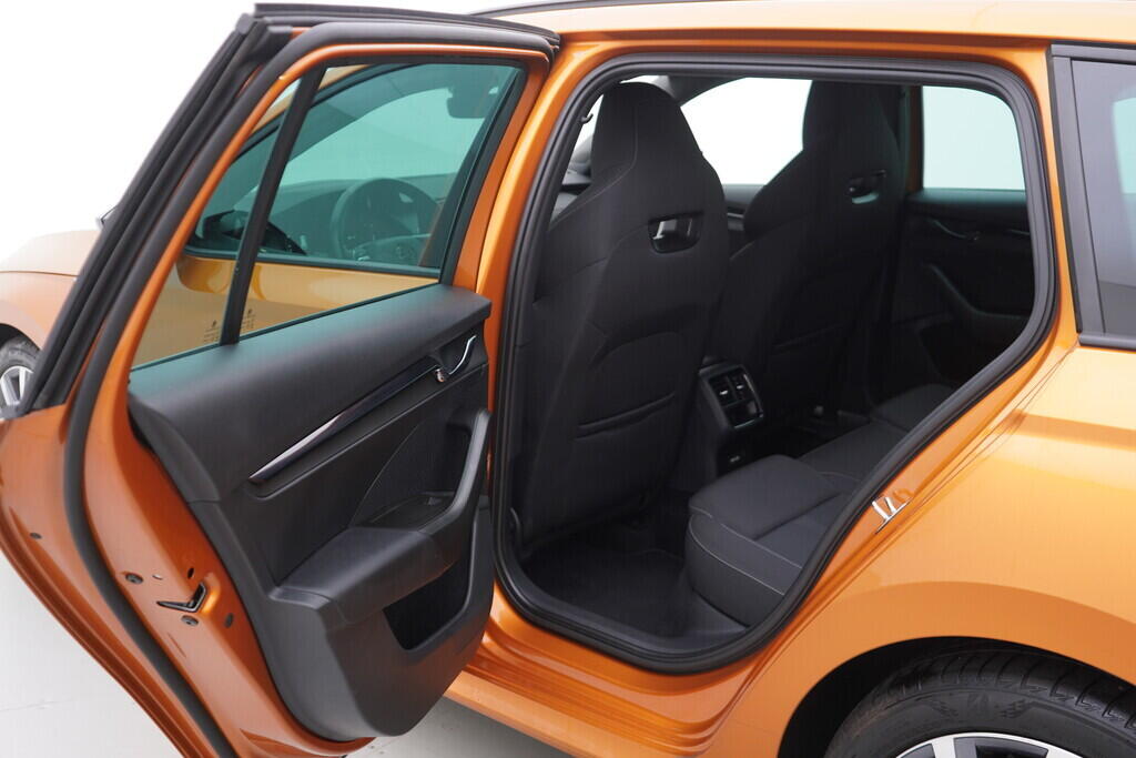 OV190V08743_36.webp_OCTAVIA SportLine 2.0 TDI 110 kW automat, DPH