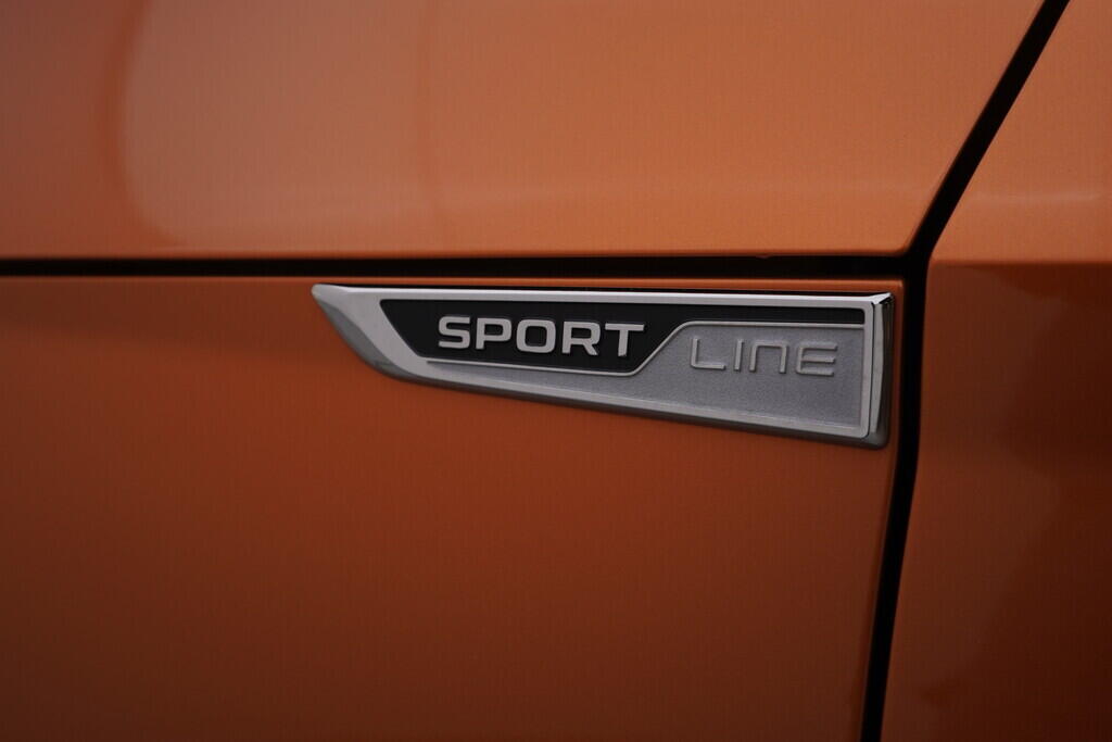 OV190V08743_43.webp_OCTAVIA SportLine 2.0 TDI 110 kW automat, DPH