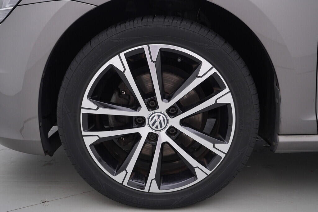 OV190V08744_39.webp_GOLF Lounge 2.0 TDI 110 kW automat