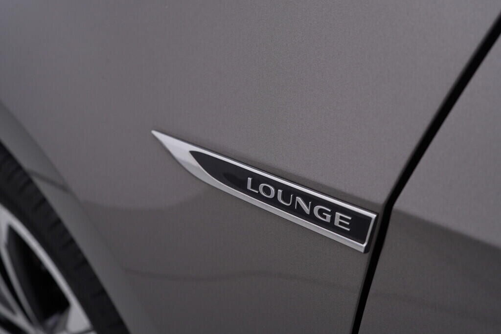 OV190V08744_40.webp_GOLF Lounge 2.0 TDI 110 kW automat