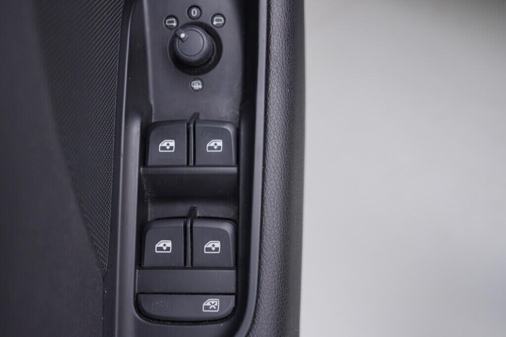 OV190V08745_20.webp_A3 Sport 1.6 TDI 85 kW automat