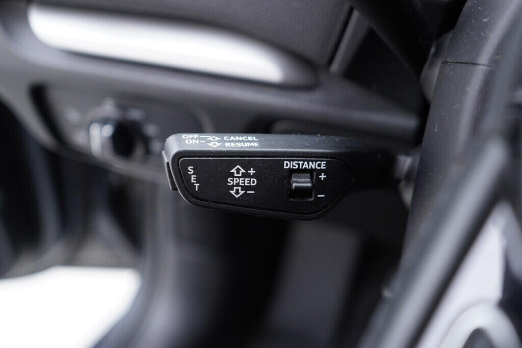 OV190V08745_25.webp_A3 Sport 1.6 TDI 85 kW automat