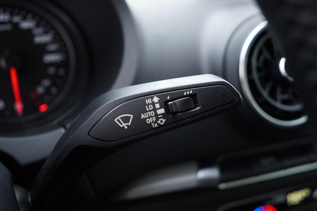 OV190V08745_26.webp_A3 Sport 1.6 TDI 85 kW automat