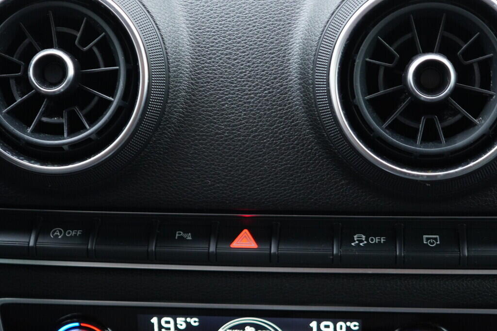 OV190V08745_33.webp_A3 Sport 1.6 TDI 85 kW automat