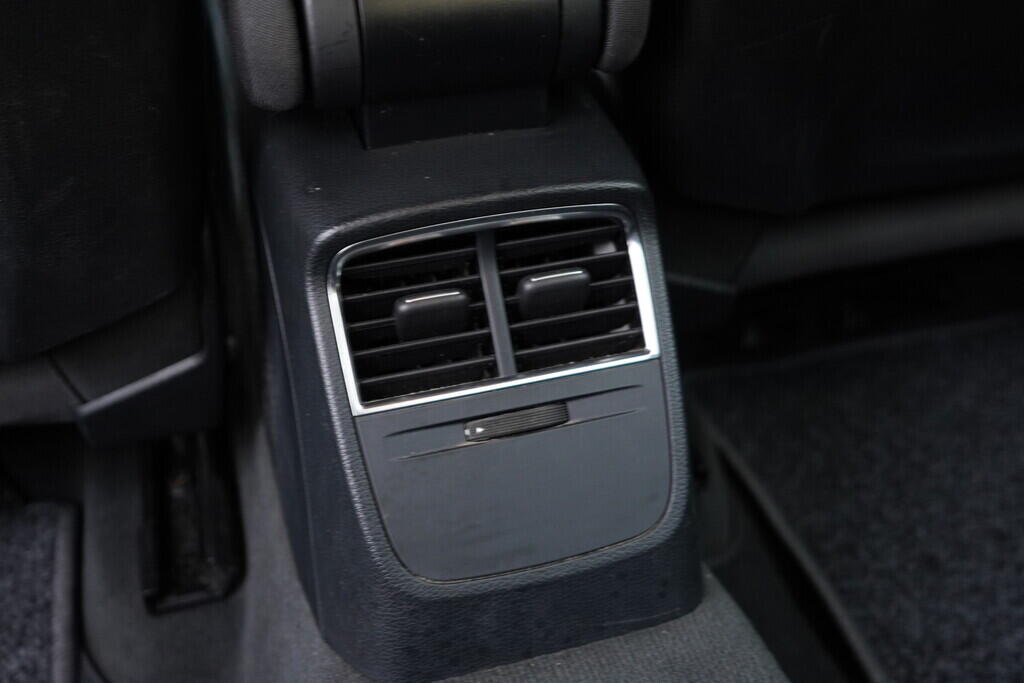 OV190V08745_38.webp_A3 Sport 1.6 TDI 85 kW automat