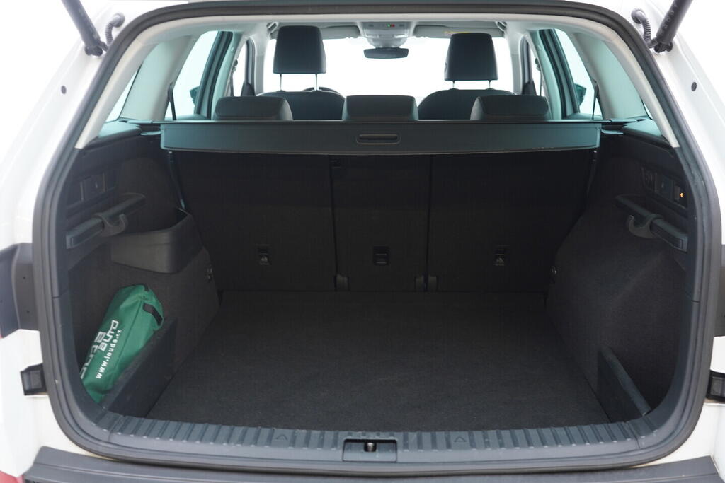 OV190V08753_44.webp_KODIAQ L&K 2.0 TDI 147 kW automat, DPH