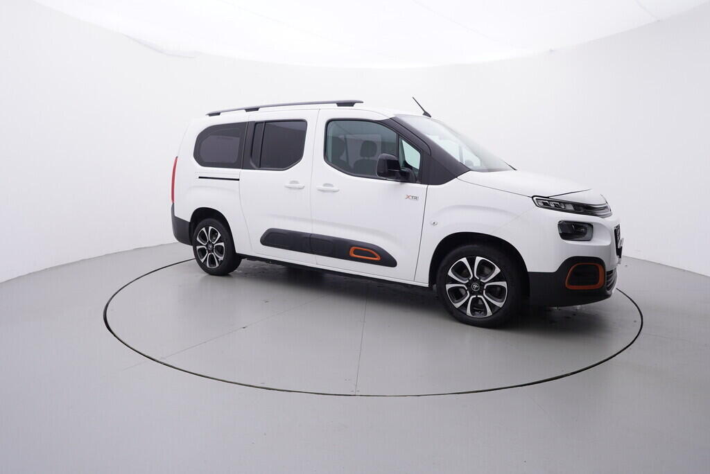 OV190V08760_16.webp_BERLINGO  1.5  96 kW manuál