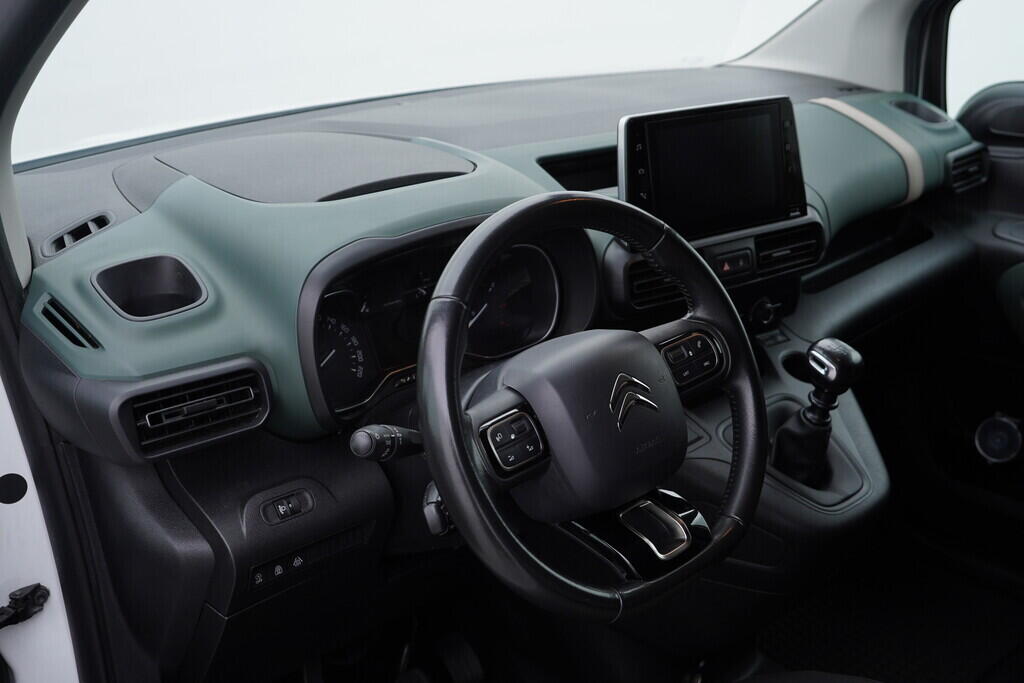 OV190V08760_21.webp_BERLINGO  1.5  96 kW manuál