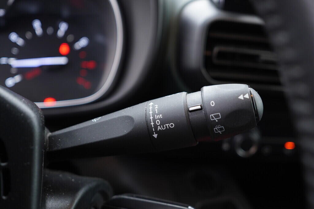 OV190V08760_24.webp_BERLINGO  1.5  96 kW manuál