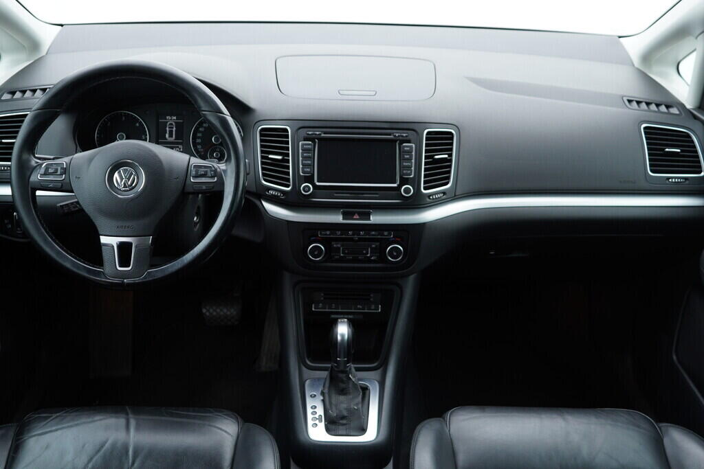 OV190V08761_27.webp_SHARAN HIGHLINE 2.0 TDI 125 kW automat, DPH