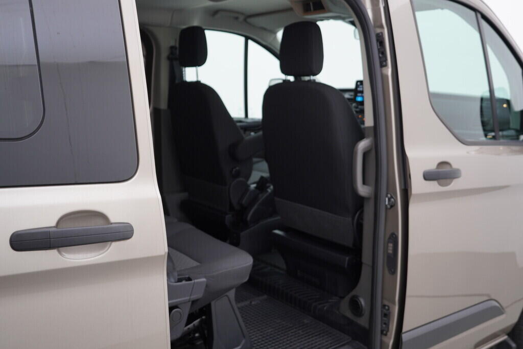 OV190V08765_33.webp_TRANSIT CUSTOM  2.0  110 kW manuál, DPH