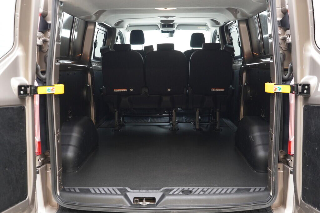 OV190V08765_35.webp_TRANSIT CUSTOM  2.0  110 kW manuál, DPH